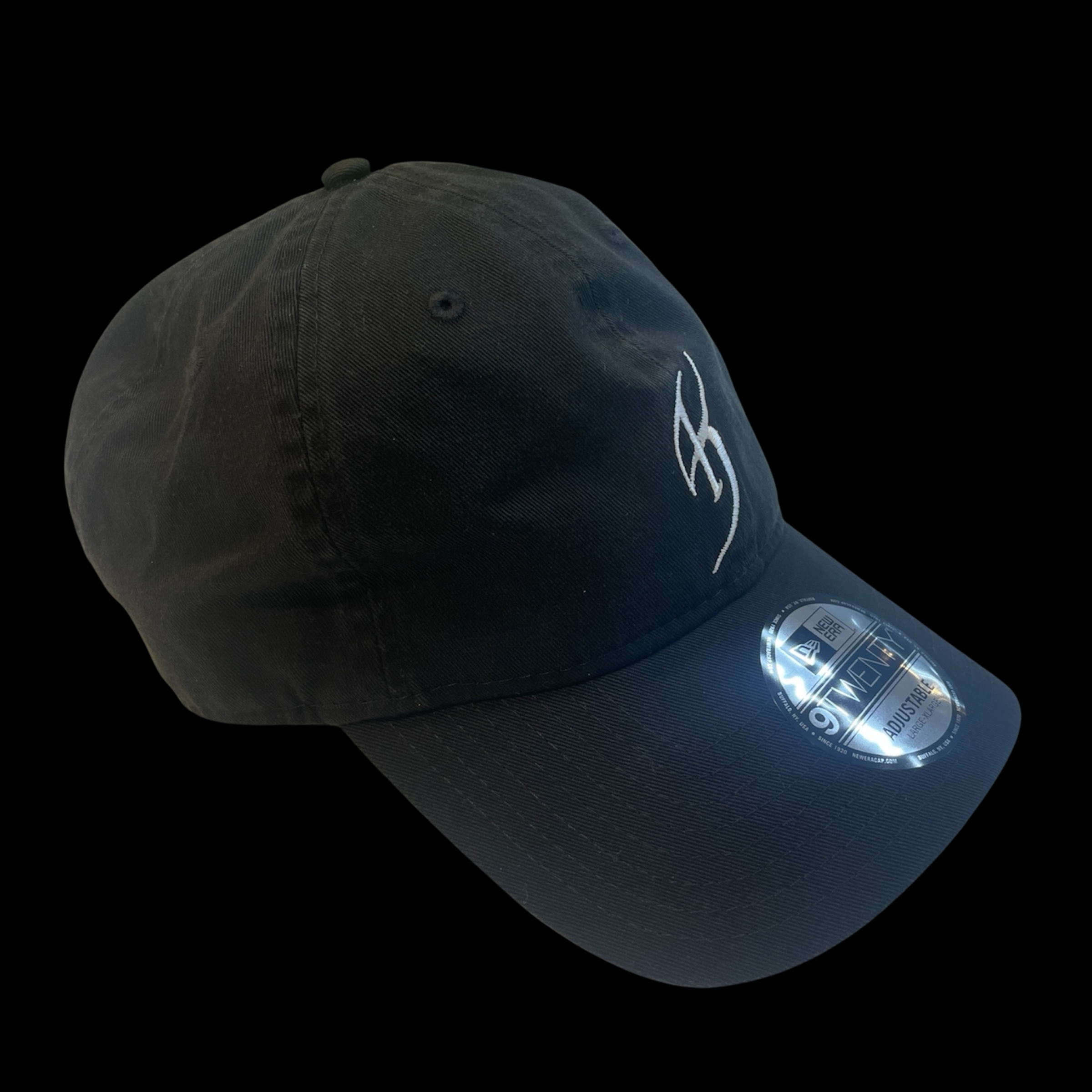【NEWERA】9TWENTY (BLACK×WHITE) M/Lサイズ