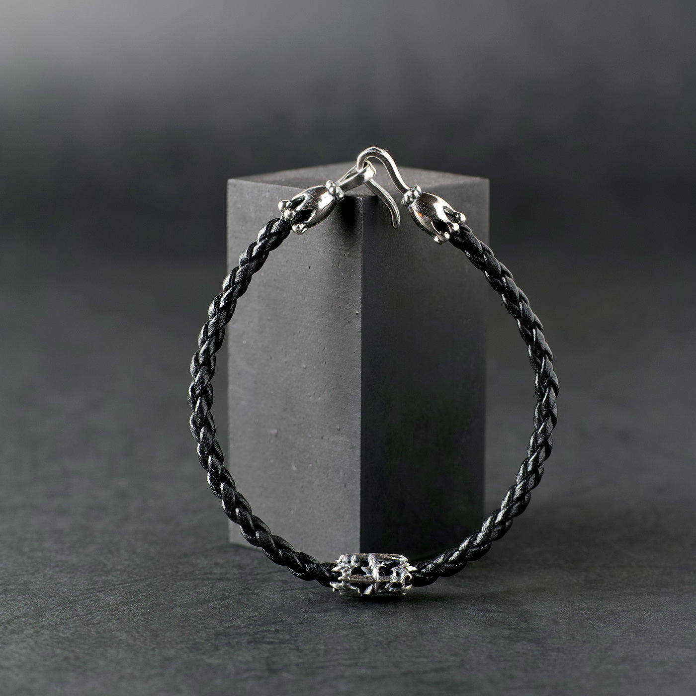 PJ Dagger Leather Bracelet / Black